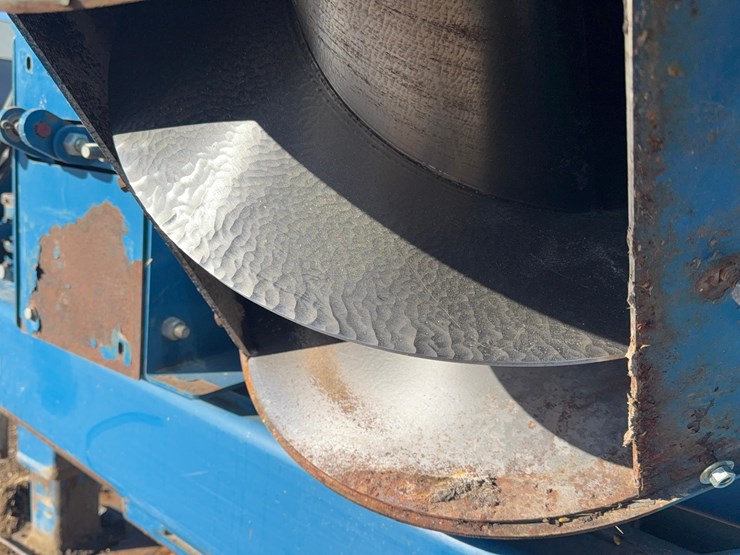 2008-kinze-1050-image-16