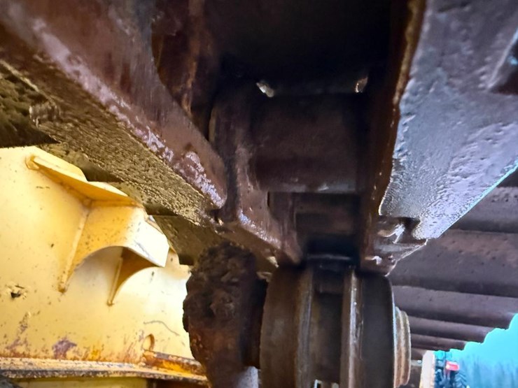 deere-550j-lgp-image-32