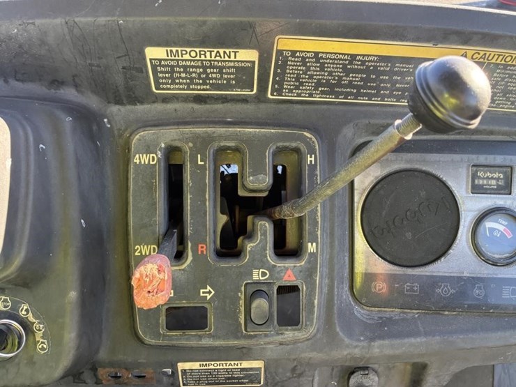 kubota-rtv900-image-15