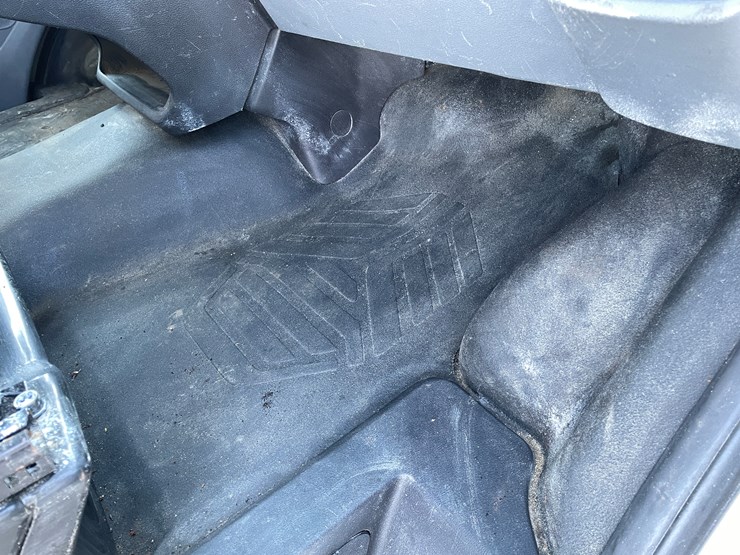 2019-ford-transit-image-48