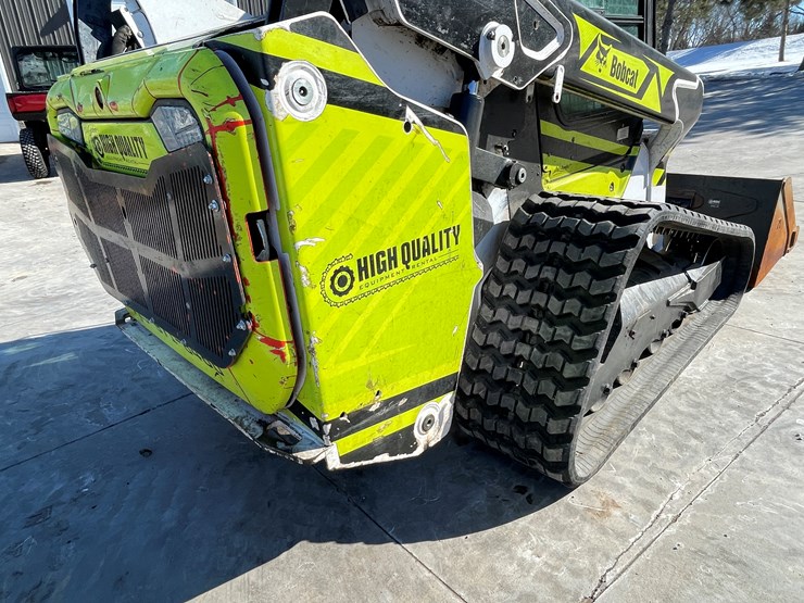2022-bobcat-t76-image-32