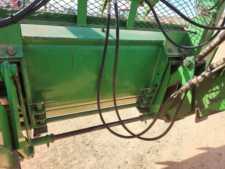 john-deere-6420-image-28