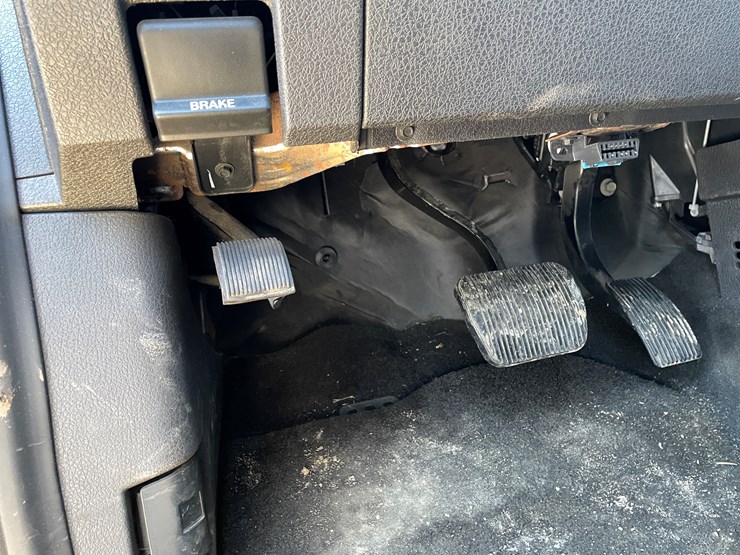 2010-ford-f150-image-59