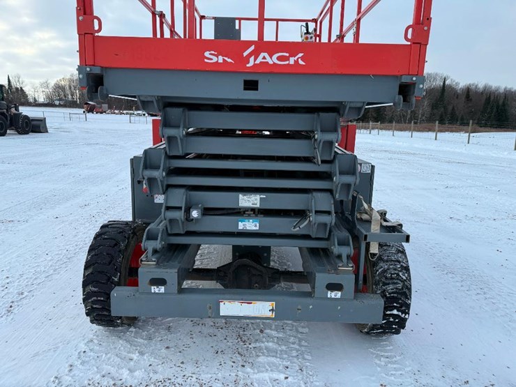 2017-skyjack-sj8841rt-image-13