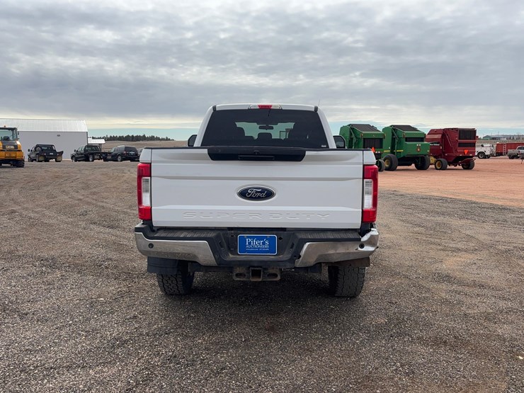 2019-ford-f350-image-6