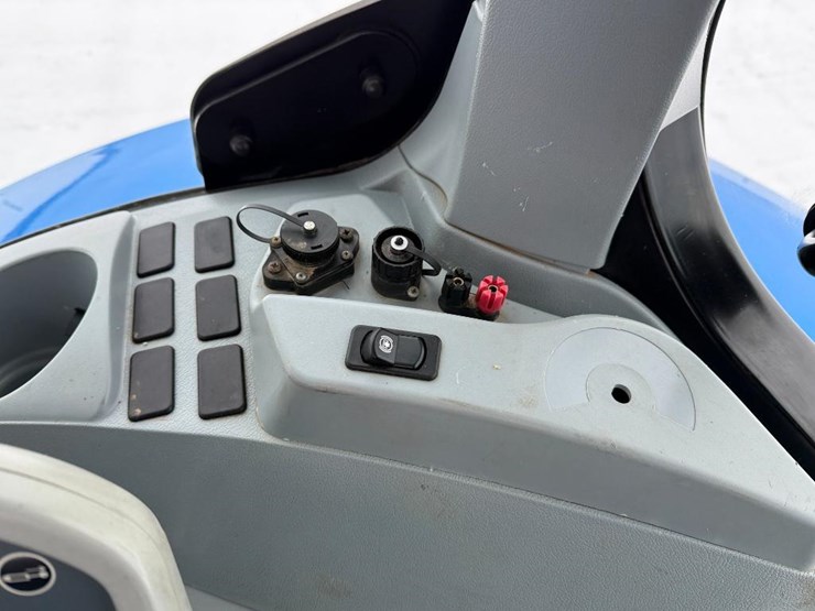 new-holland-t7.210-image-60