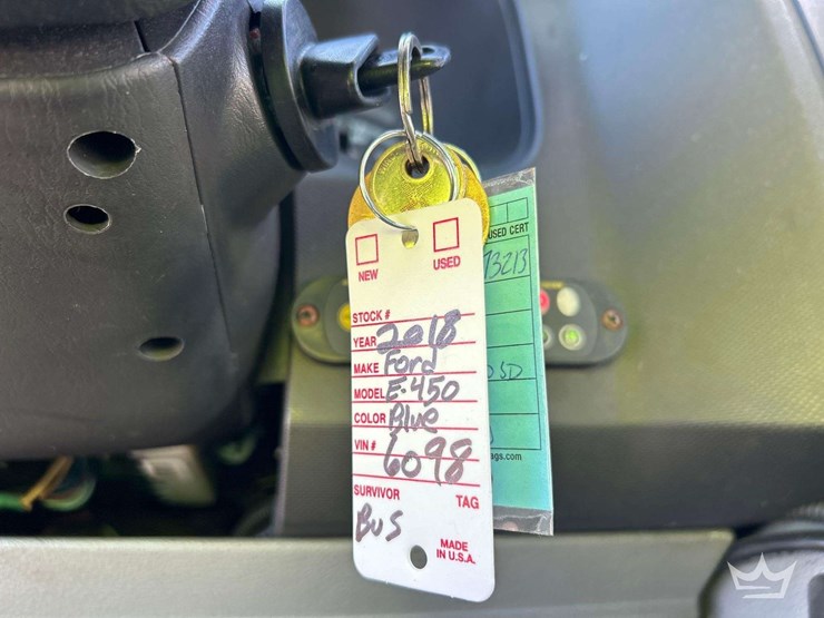 2018-ford-e450-image-30