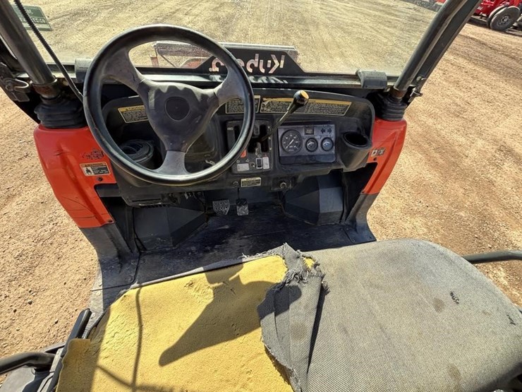 kubota-rtv900-image-13