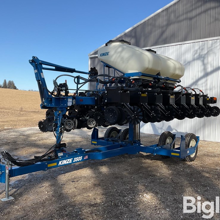 2024 KINZE 3505
