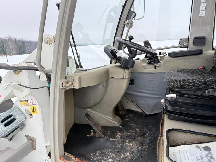 2013-takeuchi-tw50-image-44