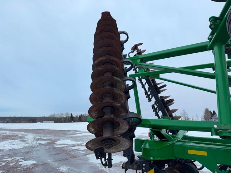 john-deere-2620-image-32