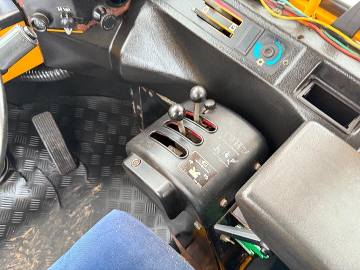 1991-michigan-l120-image-42