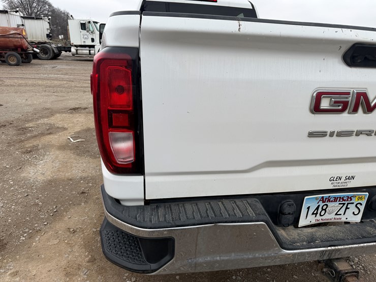 2020-gmc-2500hd-image-17