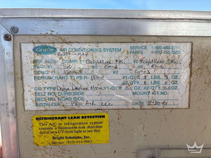 2001-freightliner-mb55-image-5