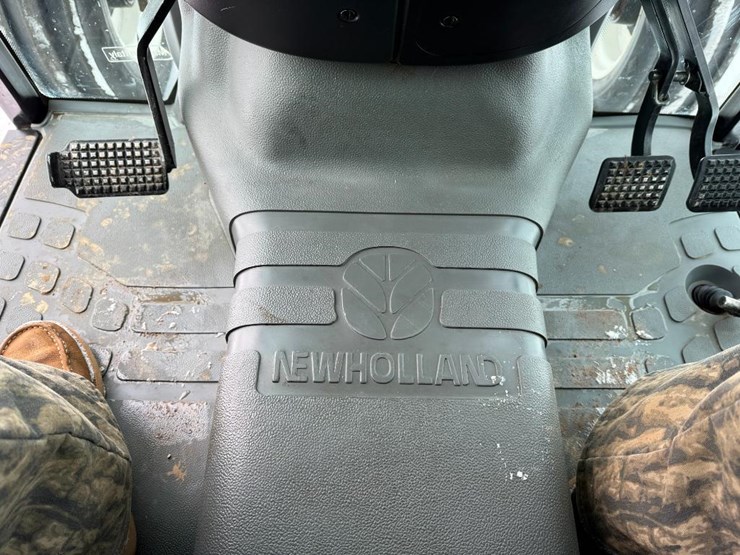 new-holland-tn75d-image-49