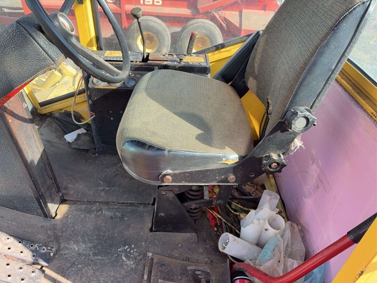 new-holland-1499-image-9