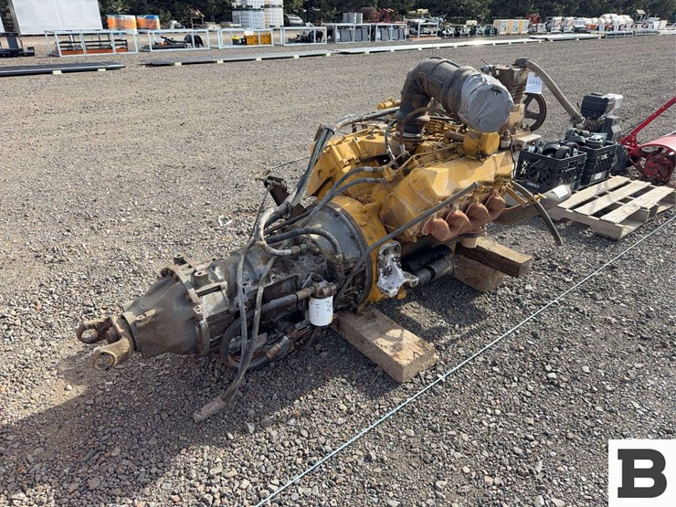 1984-ford-l8000-image-2