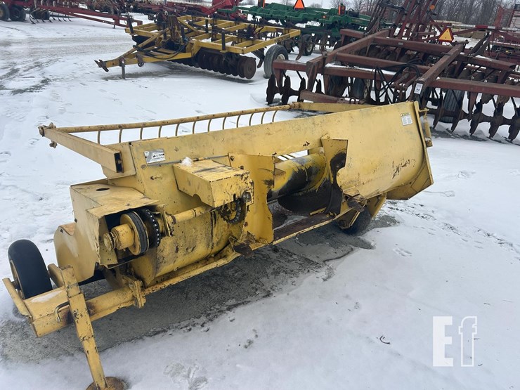 new-holland-790-image-6