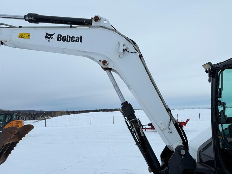bobcat-e85-image-38
