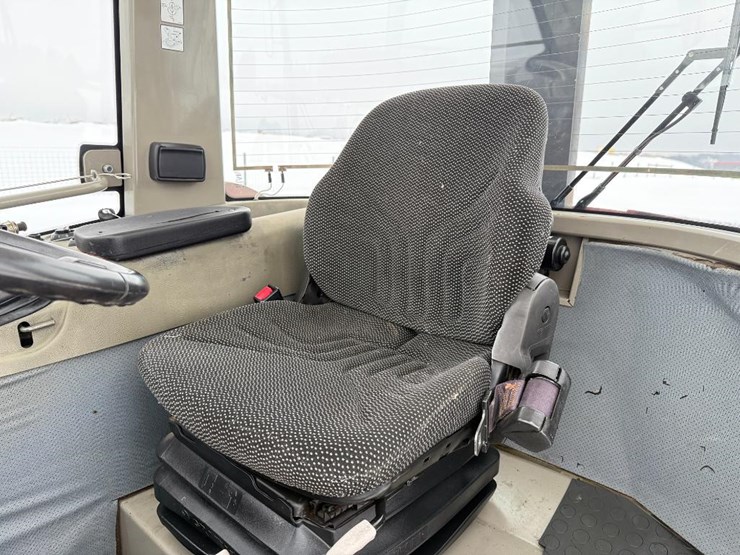 2013-takeuchi-tw50-image-47