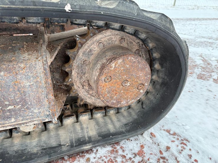 caterpillar-303cr-image-11