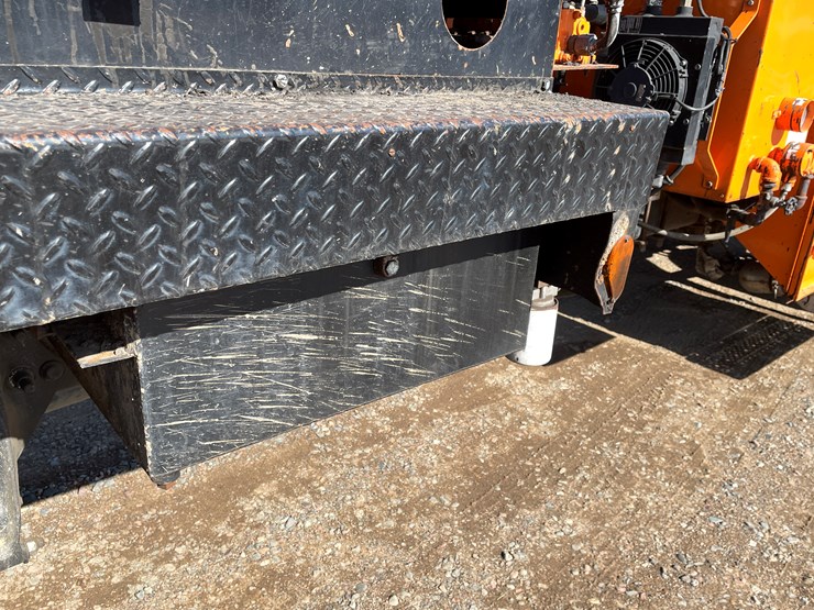 #1465-•-2013-freightliner-asphalt-truck-(has-mn-title)-image-43