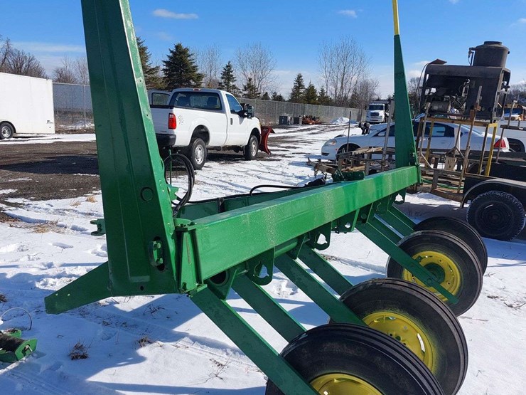 john-deere-7000-image-10