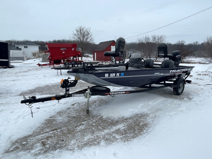 #136-•-2022-tracker-pro-170-boat-(has-wi-title)-image-1