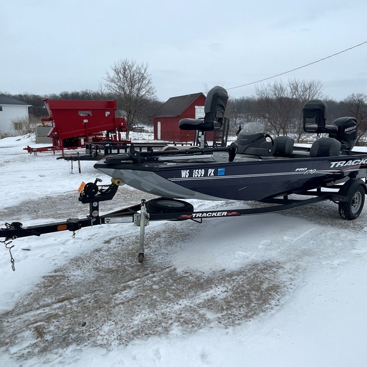 #136 • 2022 Tracker Pro 170 Boat (Has WI Title)