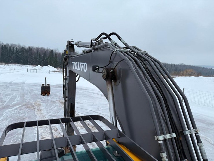 volvo-ec160el-image-46