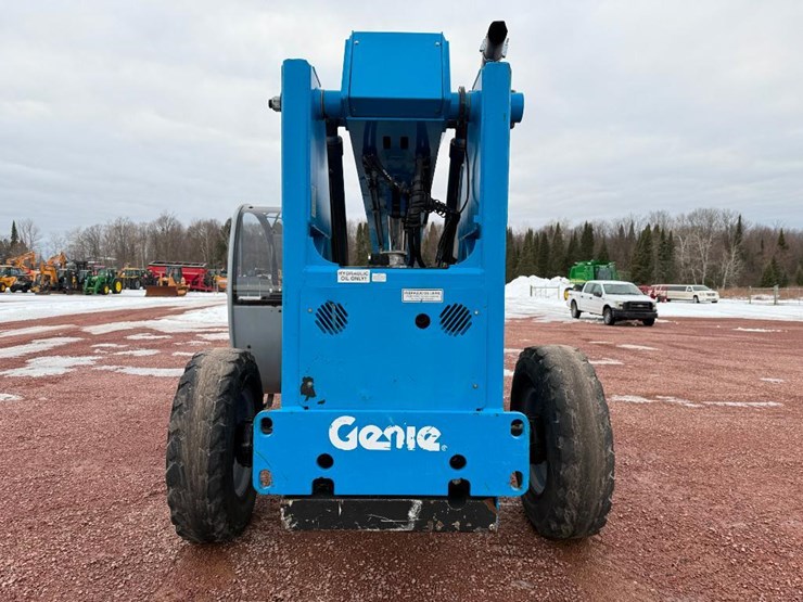 2006-deere-tires-image-17