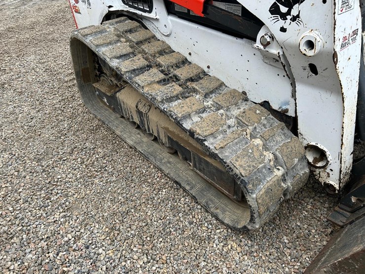 2021-bobcat-t770-image-12