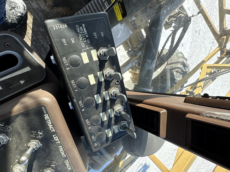 ag-chem-rogator-854-image-19