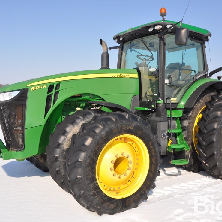 2015 JOHN DEERE 8320R