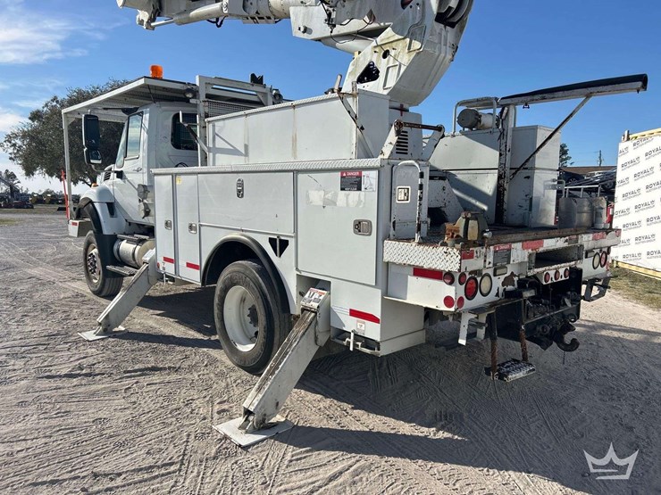 2013-international-workstar-7400-image-4