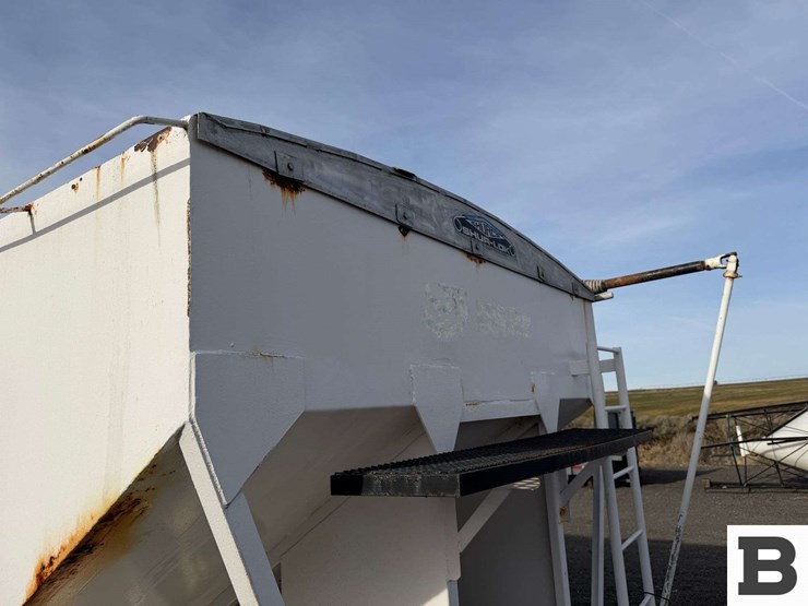 16'-fertilizer-truck-bed-image-13