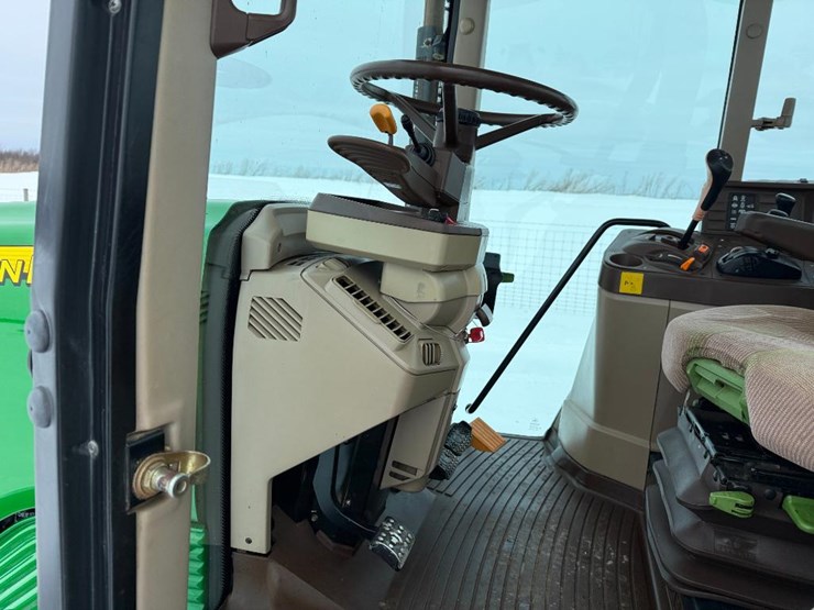 john-deere-6420-image-42