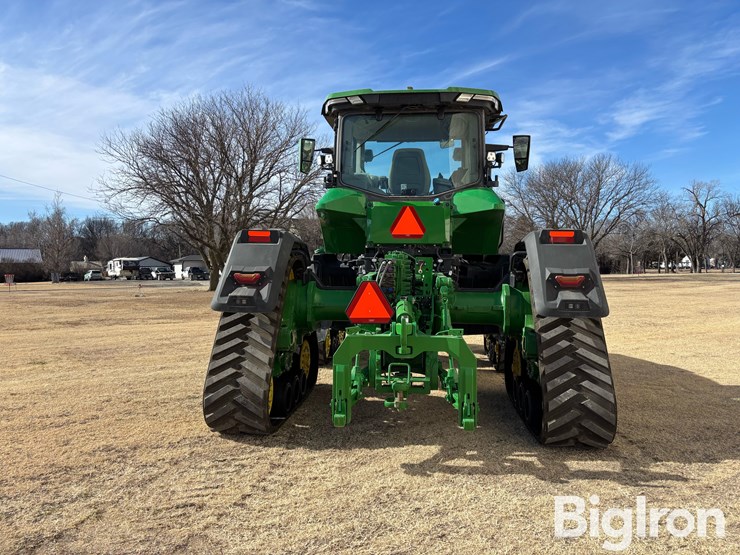 2023-john-deere-8rx-370-image-6