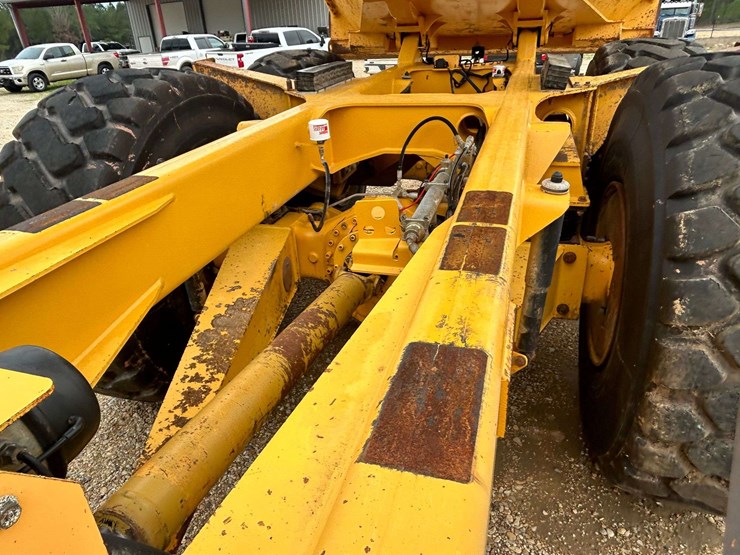 2005-volvo-a35d-image-16