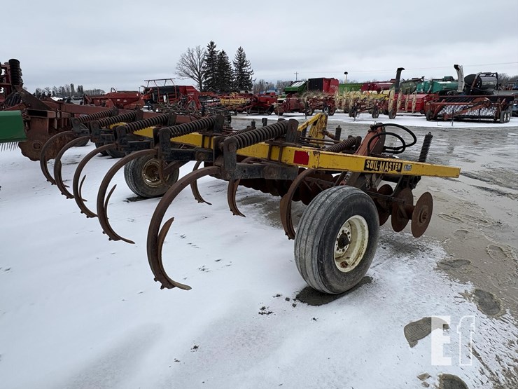 landoll-1200-soilmaster-image-5