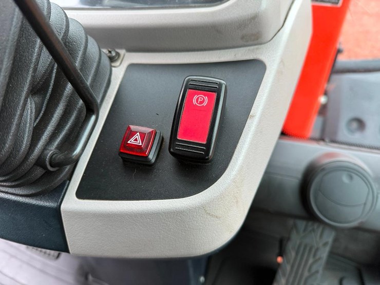 kubota-r540-image-54