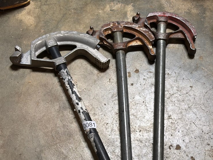 #81-•-(3)-pipe-benders-image-2
