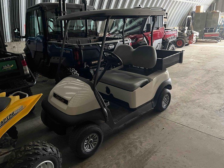 club-cart-golf-cart-image-1