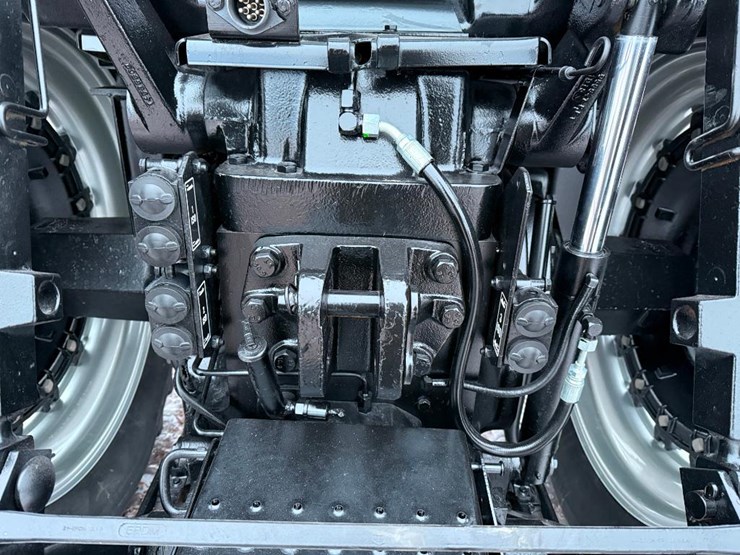 case-ih-7120-image-40