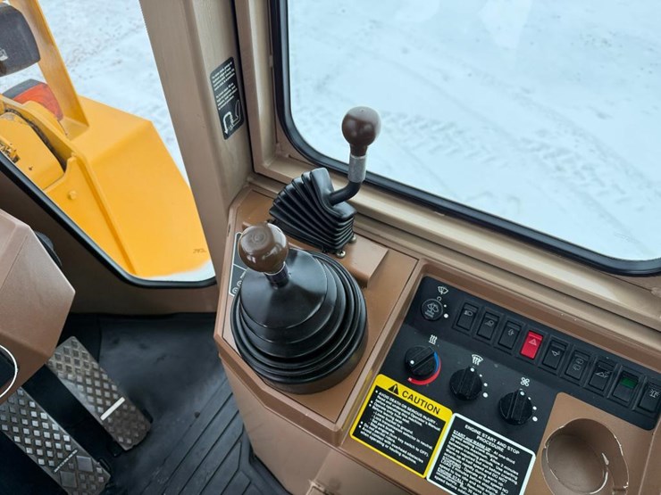 1996-deere-544g-tc-image-63