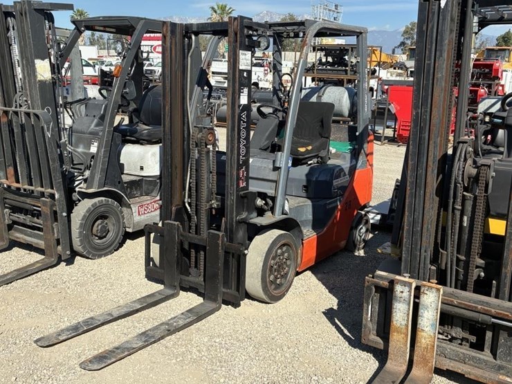 2007-toyota-8fgcu20-image-1