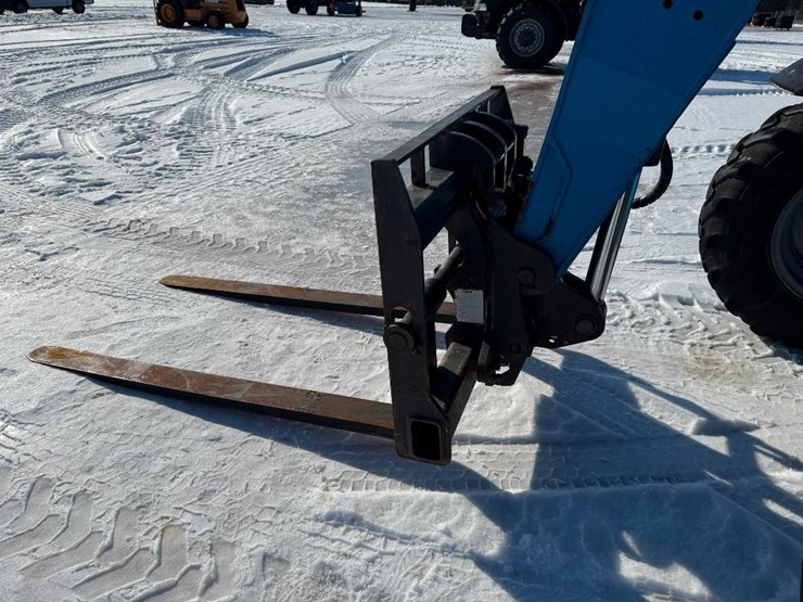 2016-genie-gth844-image-38