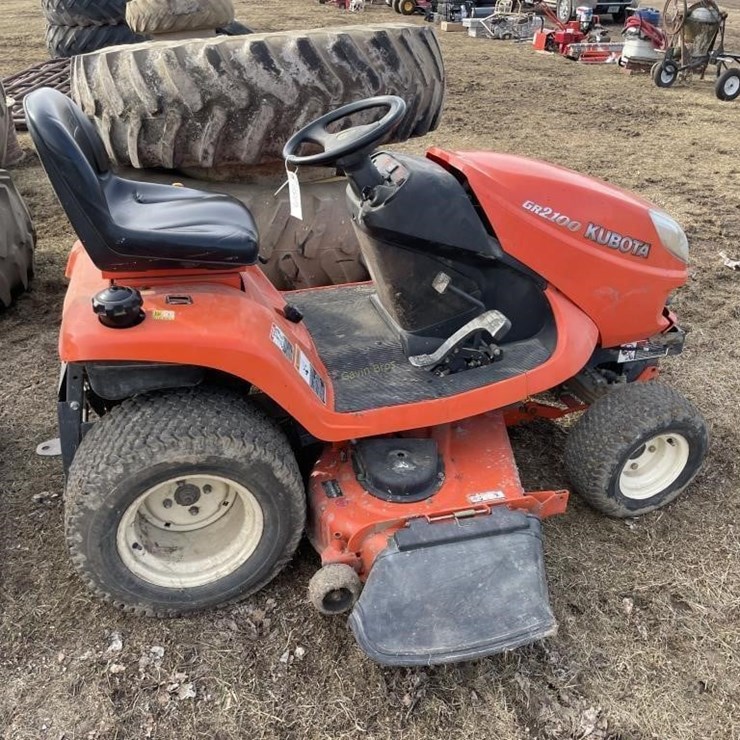 KUBOTA GR2100