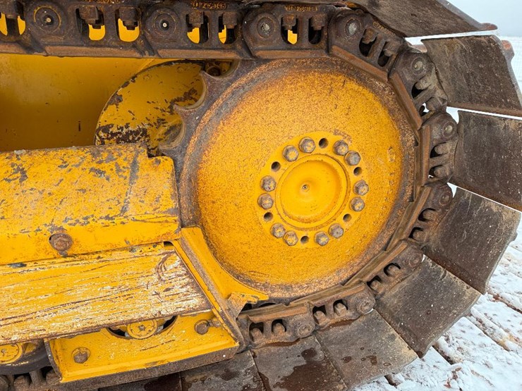 deere-650k-xlt-image-11