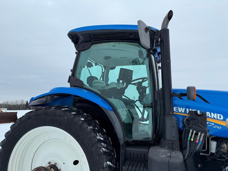 new-holland-t7.210-image-23
